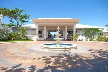 Hotel Maayo San Remigio