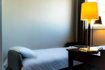 Vänerport Stadshotell I Mariestad