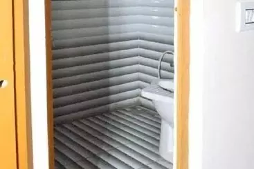 ホテル Iroomz Royal Inn