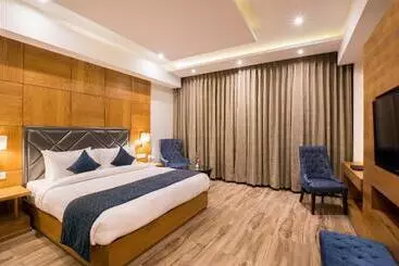 Hotel Regenta Central Cassia Zirakpur Chandigarh