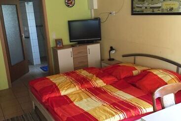 Жильё для туристов Biogut Evensen