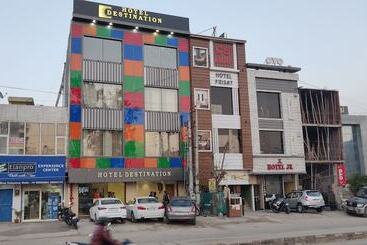 هتل Destination