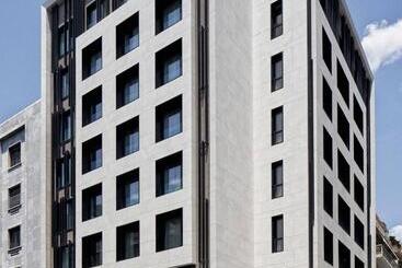 Academias Hotel, Autograph Collection