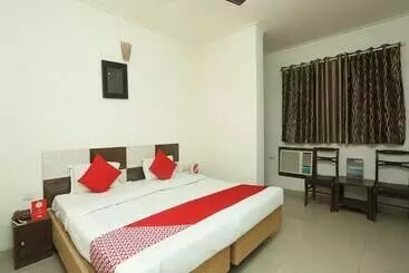 Hotel Sai President By Oyo