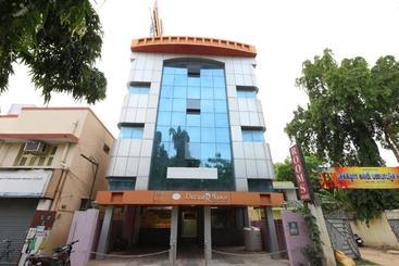 Otel Dreams Manor By Oyo Rooms