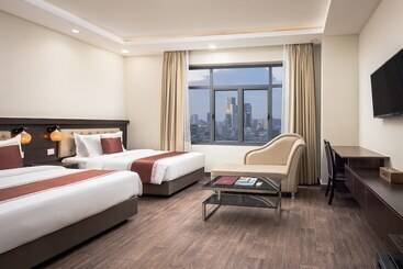 בית מלון כפרי Hm Grand Central