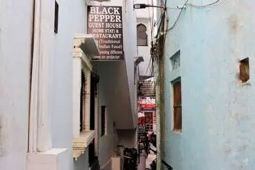 Hotel Black Pepper Home Stay