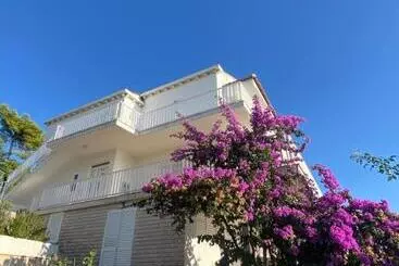 Turistihuoneistot Indigo Cavtat Apartments