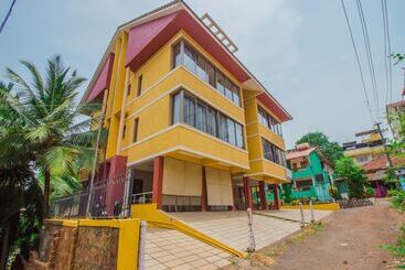 بنسيون Casa Amarilla By Oyo Rooms