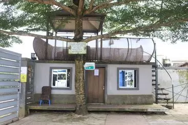 ペンション Naturemark Gallery And Guest House