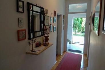 Сельский дом Apartments Country House Stipica