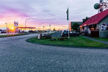 Пансион Eldstó Art Café Guesthouse