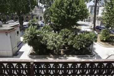 تختخواب و صبحانه Palazzo 900