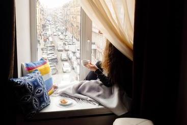 آپارتمان Minihotel Nevskiy 72