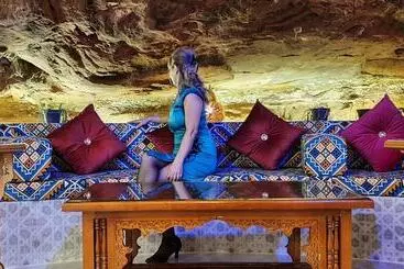 هتل Memories Aicha Luxury Camp