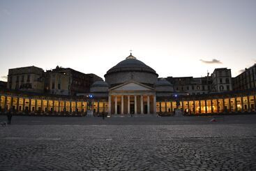 تختخواب و صبحانه It S Room Naples