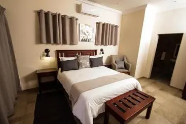 ペンション New Haven Guest House  Ltd