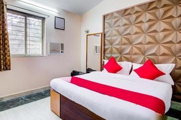 Hotel Capital O 23397 Butterfly Hospitality