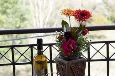 Pension Agnantio Studios & Suites