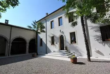 Dom Villa Ferrario Relais