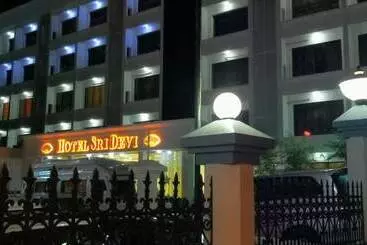 ホテル Sri Devi