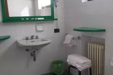 Hotelli Stazione Sul Lago Di Iseo