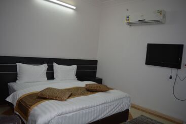 Aparthotel Alnahdi Furnished Apart