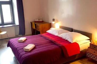 هاستل Oki Doki Old Town