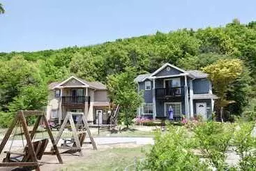 Yongin Doongji Art Village Pension
