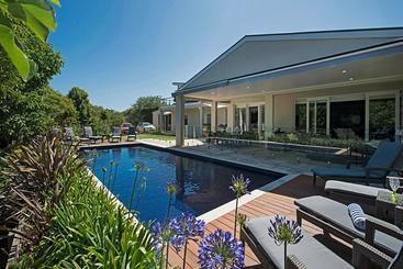 Жильё для туристов Portsea Ponderosa