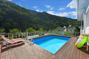 Turistlägenheter Vivid Pension