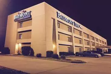 Hotel Baymont By Wyndham Paducah