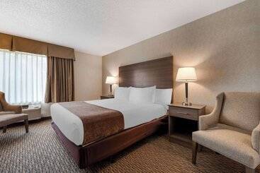 فندق Best Western Spooner Riverplace