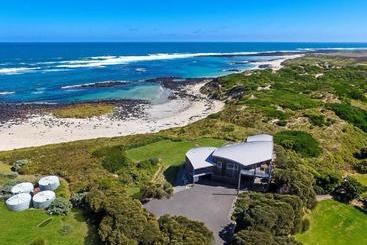 דירות לתיירים Port Fairy Beach House