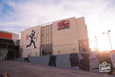 호텔 Turista Canlubang