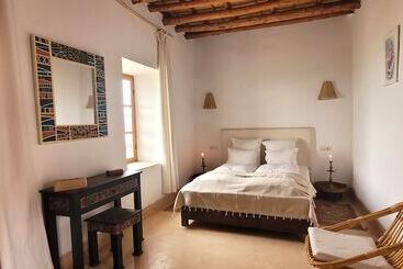 پانسیون Maison D Hôte écologique Le Douar Berbère   Adults Only