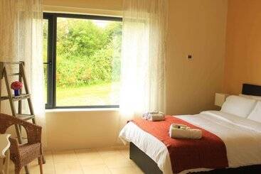 Nocleg ze śniadaniem Blue Door House