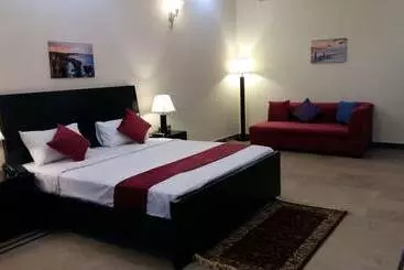 هتل Serene Residence