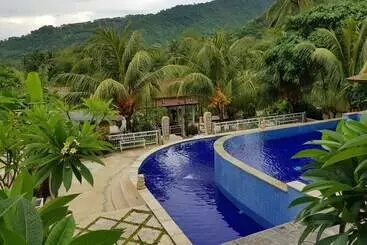 ベッドアンドブレックファースト Nipah Pool Villas & Restaurant
