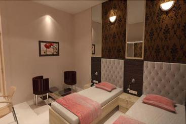 Hotell The Grand Empire A Boutique