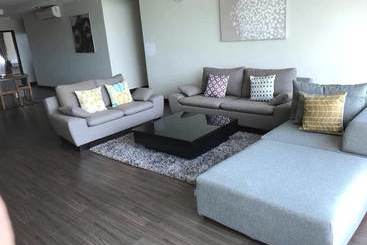 アパートメント Orion Residence At Tanjung Aru