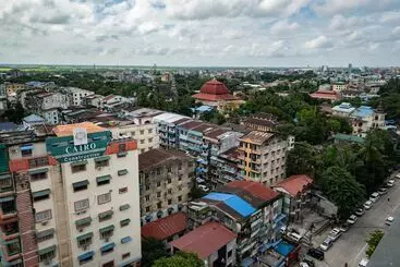 Hotel Sanchaung