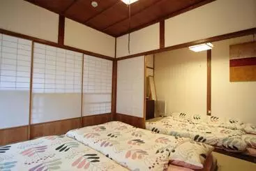 Pensione Little Bird Inn 旧minato Guesthouse