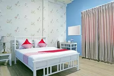 Hotel Oyo 1386  Grand Gabelo
