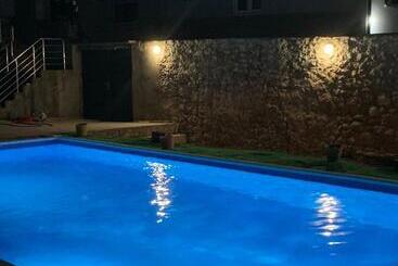 پانسیون Vila Hana