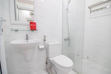 هتل Reddoorz Plus @ Huynh Tan Phat