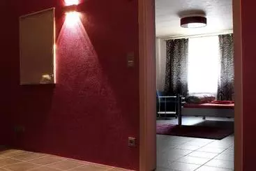 Stundenhotel Lustra