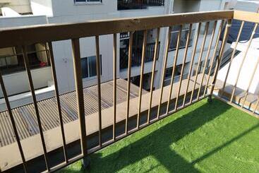 Tonarino Hostel For Backpackers