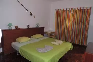 تختخواب و صبحانه O Jardim Do Vinho