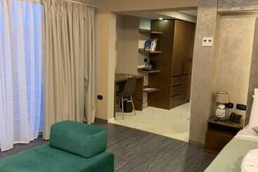 בית מלון כפרי Albanopolis